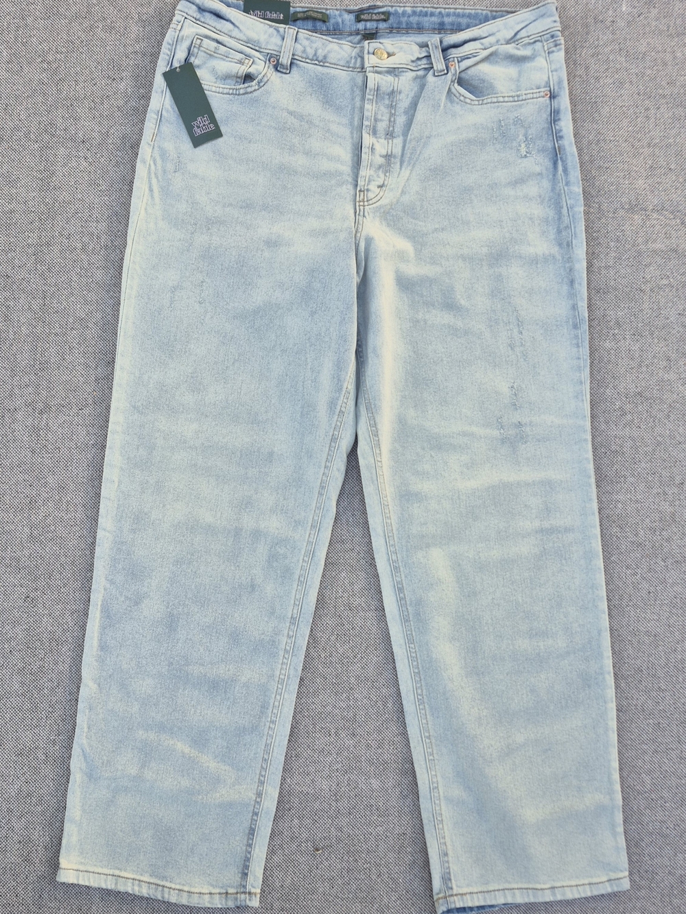 Wild Fable Super High Rise Straight Jeans Light Wash Size 16 - Picture 2 of 11